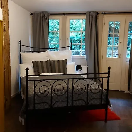 Manoir -1654- Historisch Schlafen In Monschaus Altstadt