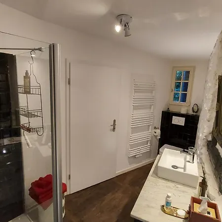 Manoir -1654- Historisch Schlafen In Monschaus Altstadt Моншау