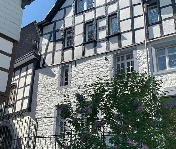 Manoir -1654- Historisch Schlafen In Monschaus Altstadt *