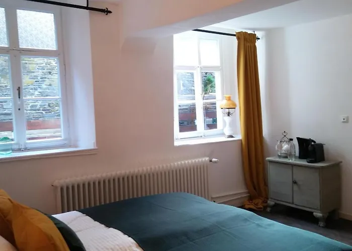 Manoir -1654- Historisch Schlafen In Monschaus Altstadt