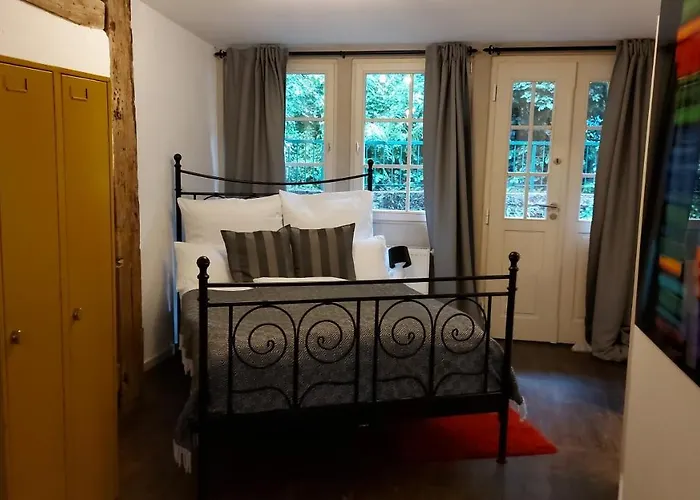 Manoir -1654- Historisch Schlafen In Monschaus Altstadt